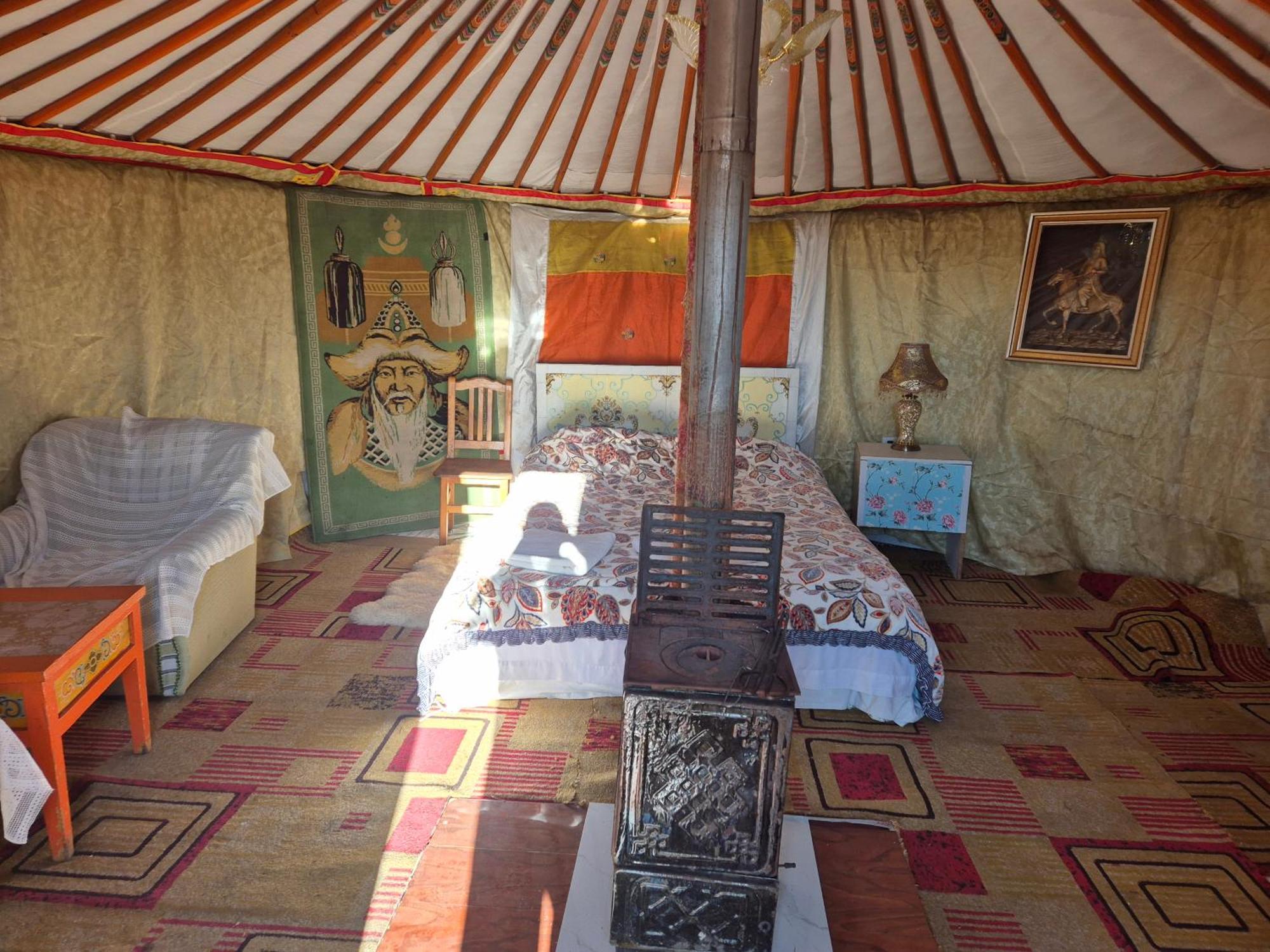 Gana'S Guest House And Tours Ουλάν Μπατόρ Εξωτερικό φωτογραφία